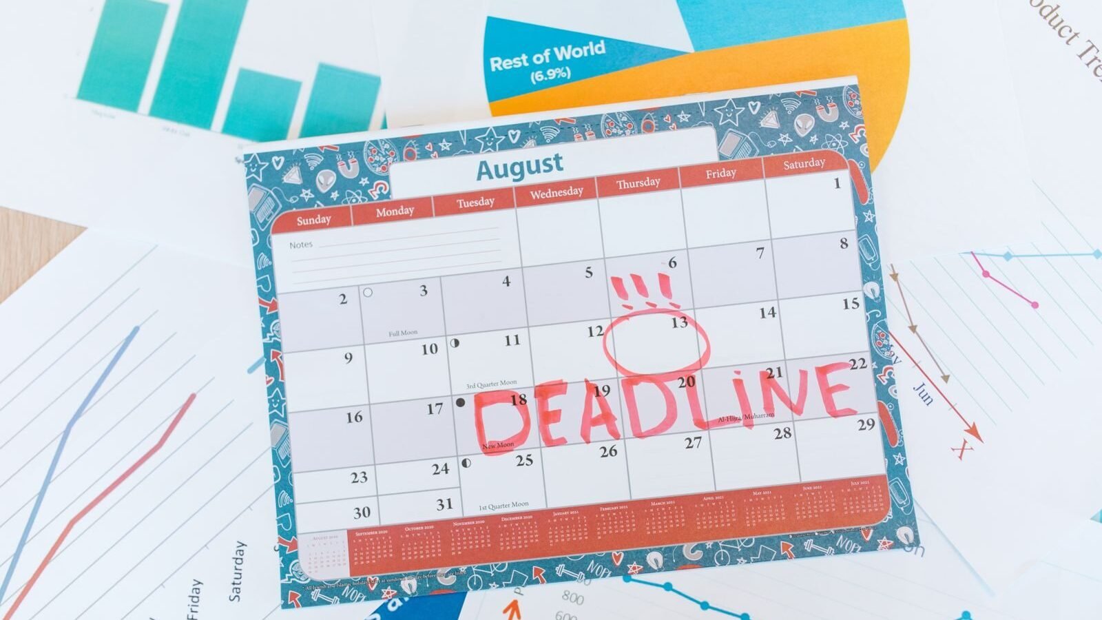 Calendar with a deadline circled representing nonprofit filing dates